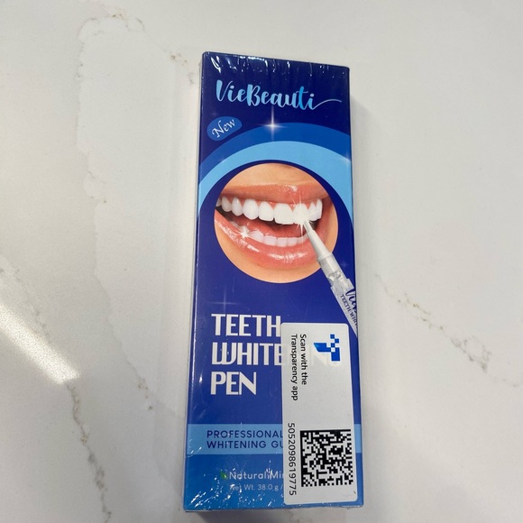 NEW Set of Teeth Whitening Pens - Picture 2 of 3